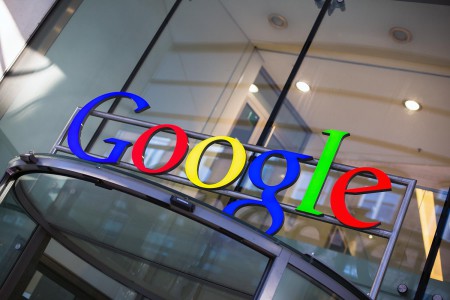 Google zbulon kompanine e re Alphabet